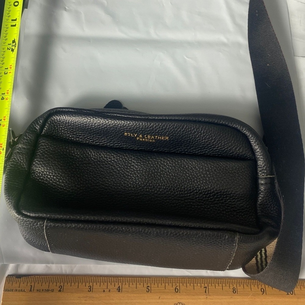 STLY Leather Black Pebbled Crossbody Camera Bag Silver Hardware Adjustable Strap